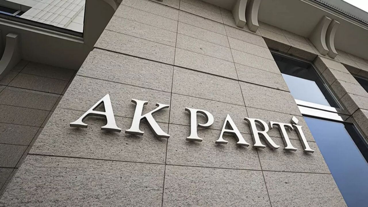 AK Parti açıkladı: Yeni anayasa Erdoğan için değil, millet içindir