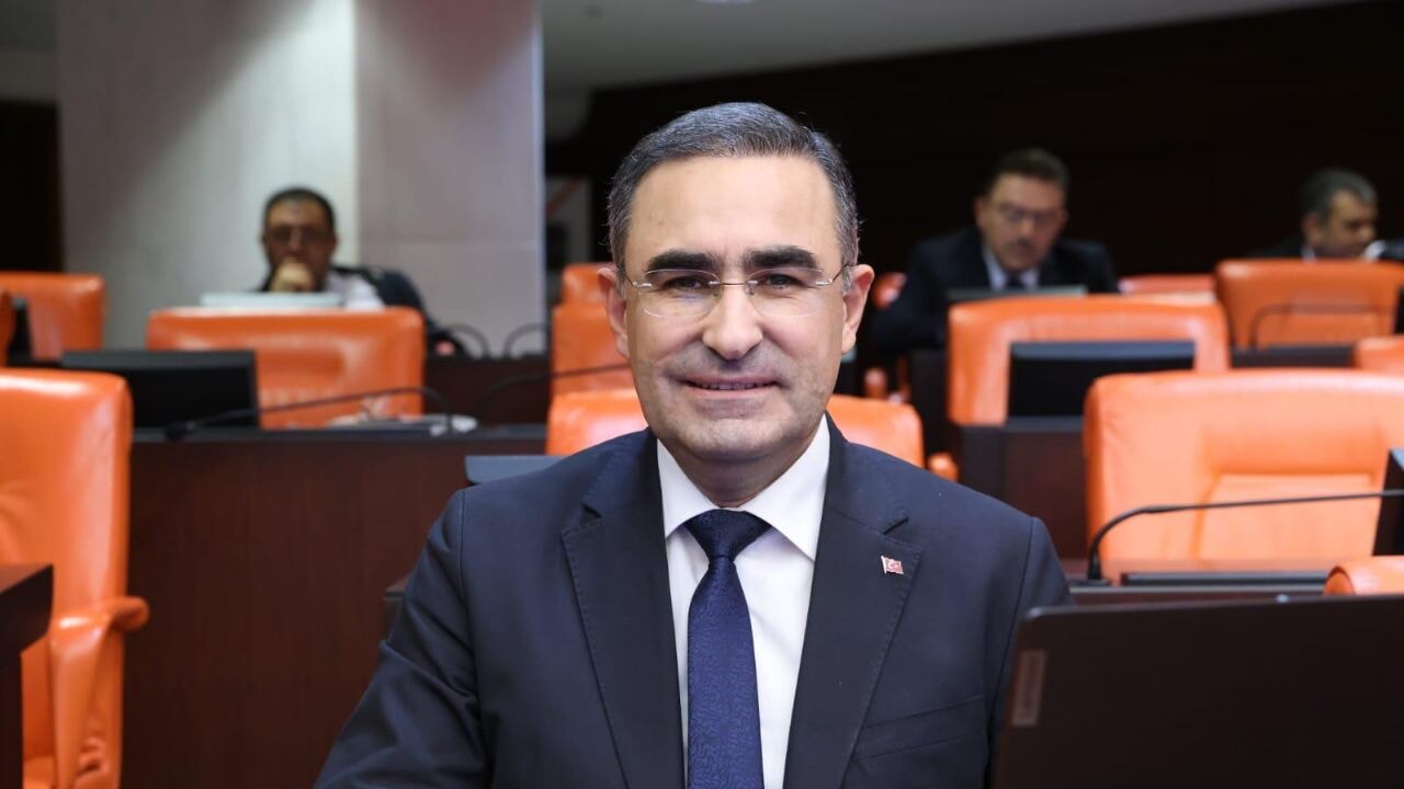 AK Parti Afyonkarahisar Milletvekili Hasan Arslan'dan bayram mesajı