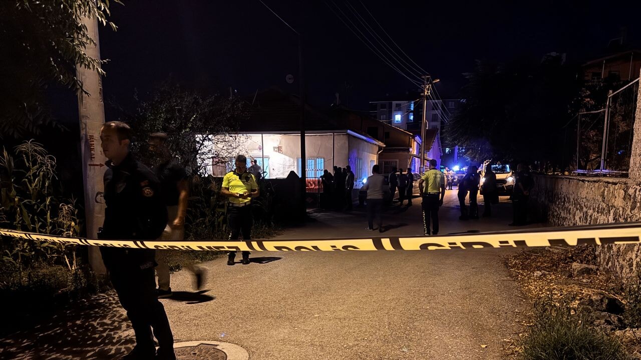 Aksaray'da aile faciasıı! Komşusunu, annesini, kardeşini ve kendini vurdu