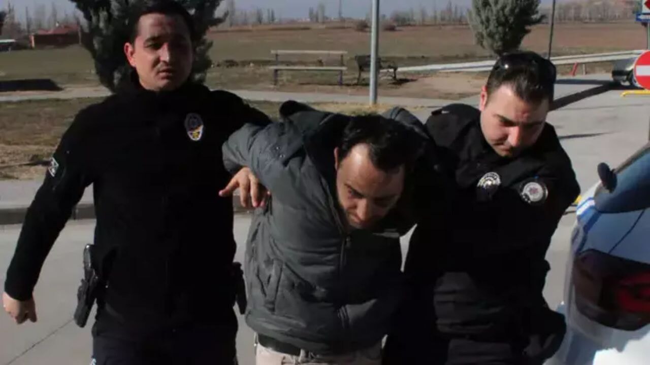 Aksaray'da kanlı hesaplaşma! İmam, komşusunu bıçakladı