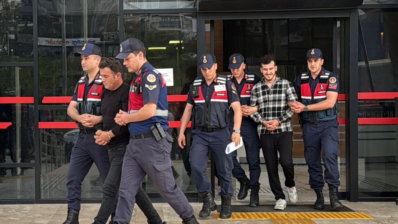 Antalya'da aile boyu cinayet!