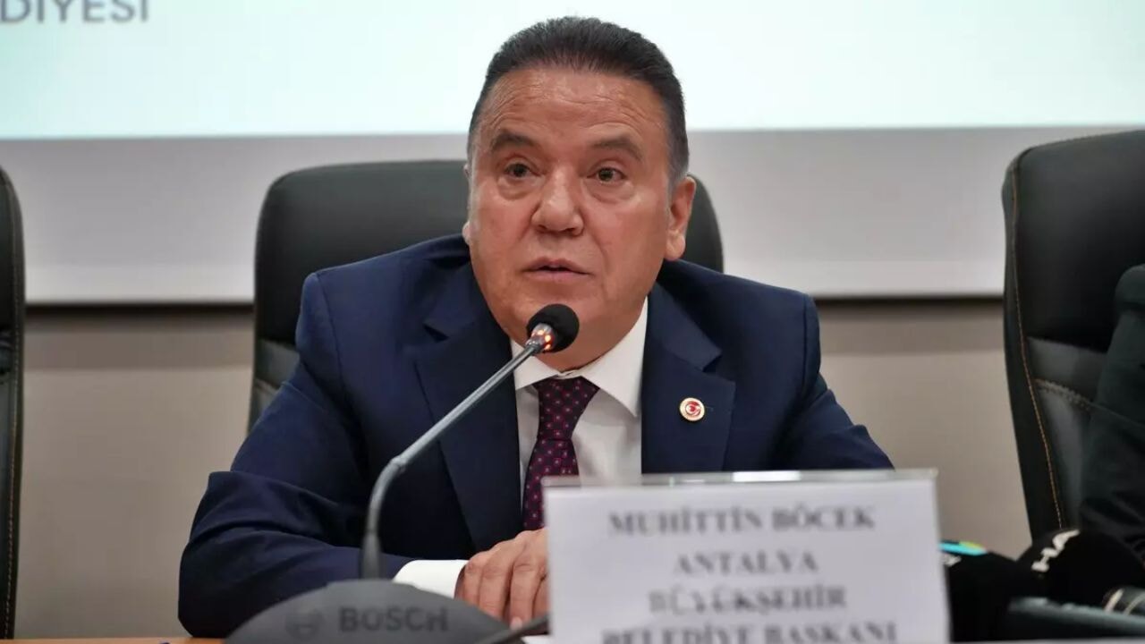 Antalya'daki rüşvet soruşturmasında Böcek'in gelini gözaltına alındı