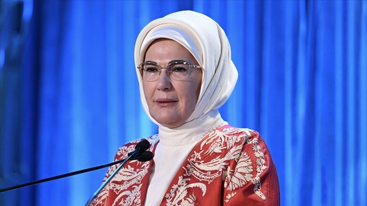 Antalya Diplomasi Forumu'na damga vuran Emine Erdoğan mesajı