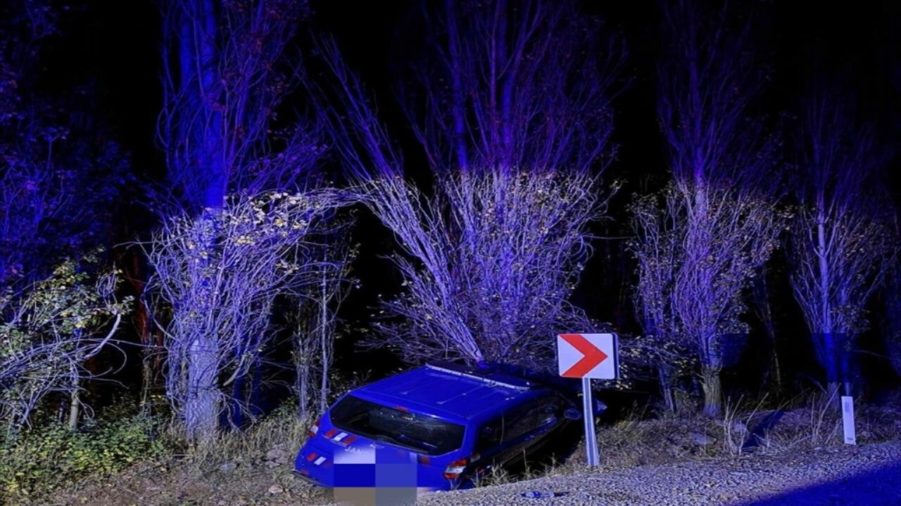 Askeri araç kaza yaptı: 4 yaralı