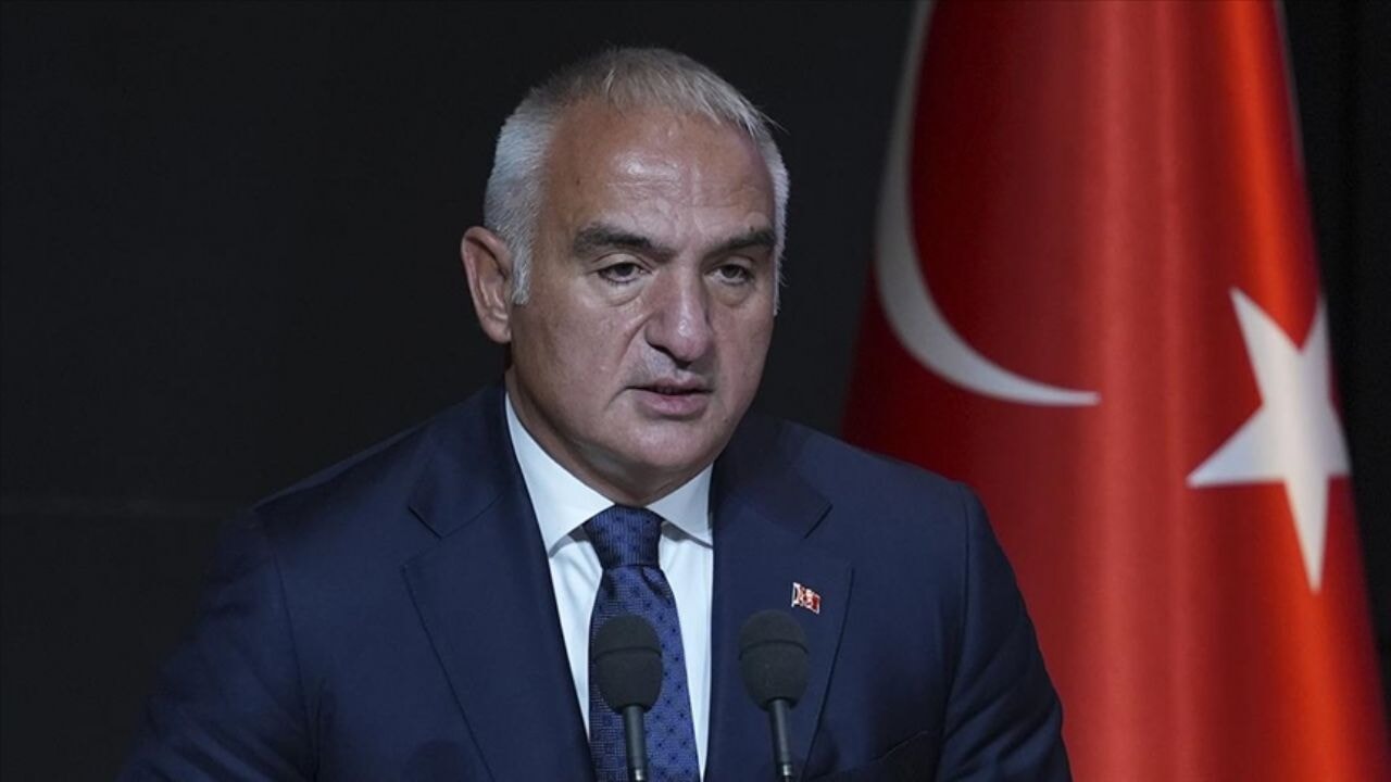 Bakan Ersoy, Kartalkaya'daki otel yangını sorularını cevapladı