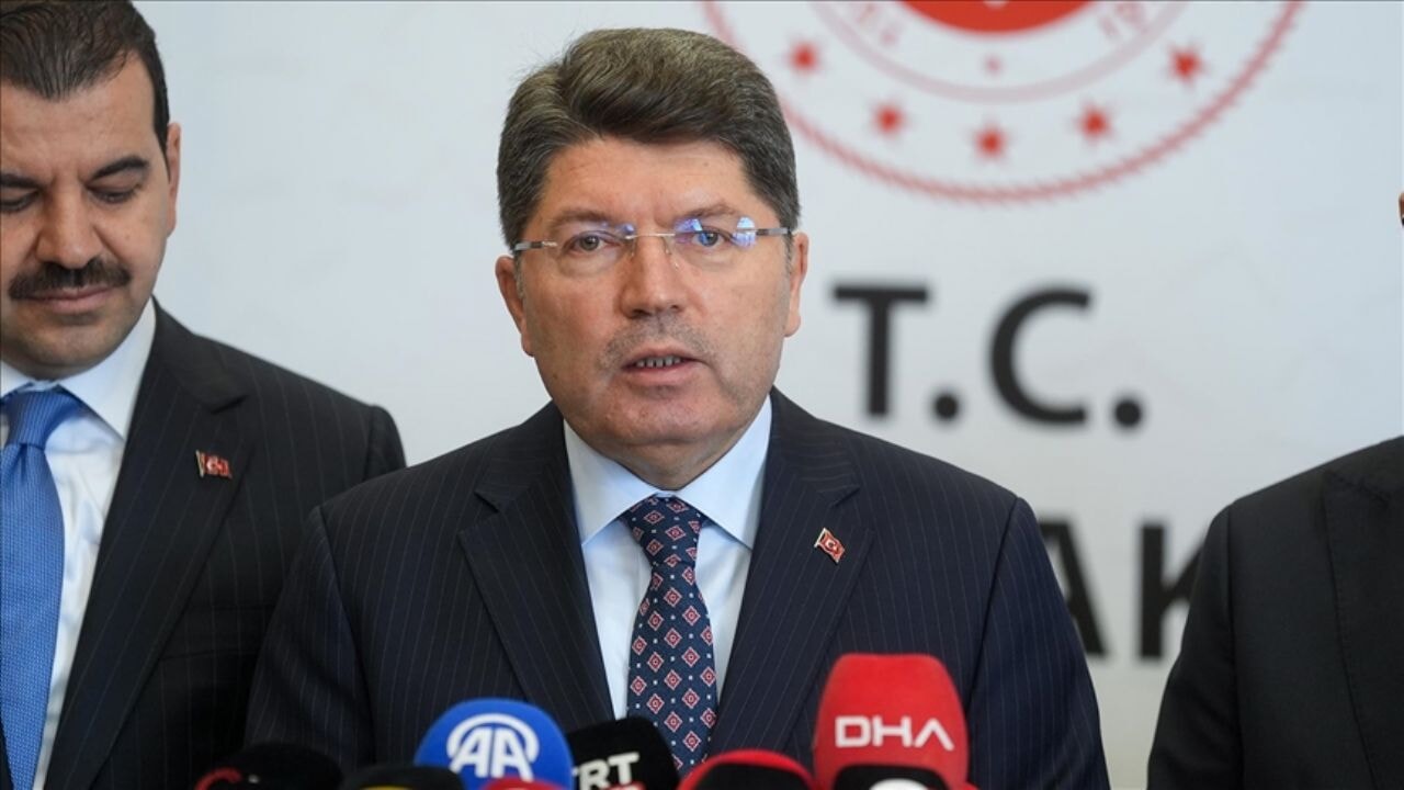 Bakan Tunç'tan 11. Yargı Paketi açıklaması