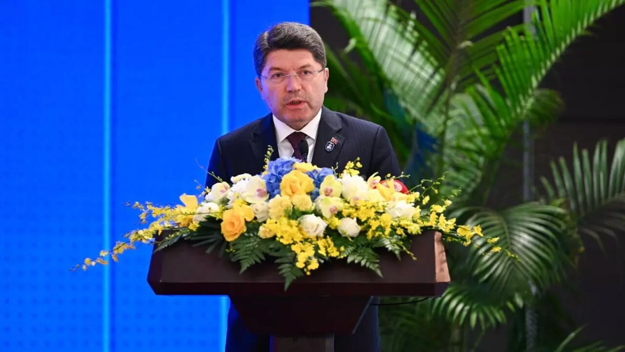 Bakan Tunç'tan 'casusluk' soruşturması açıklaması