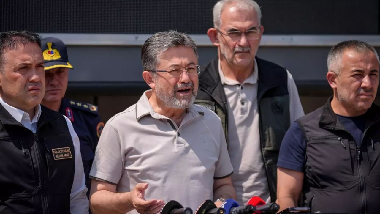 Bakan Yumaklı: Bugün tarihin en sıcak günü olabilir