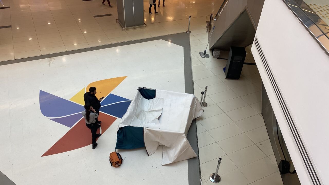 Bursa'da AVM'de esrarengiz ölüm