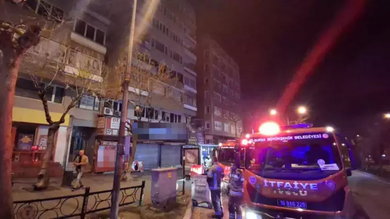 Bursa'da iş merkezinde korkunç yangın