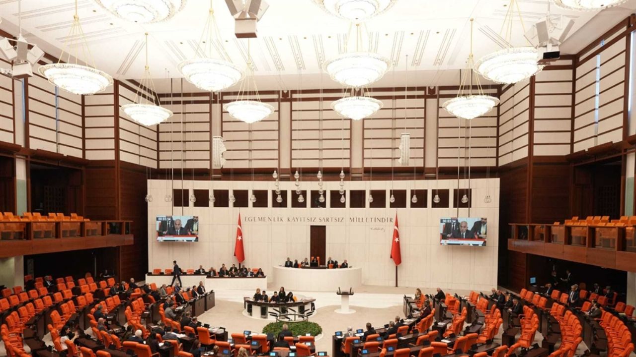 Bütçe görüşmeleri sürerken 'Leyla Zana' kınaması