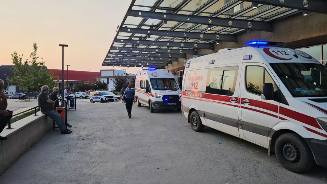 Çankırı'da aileler çatıştı: Muhtar olay yerinde can verdi