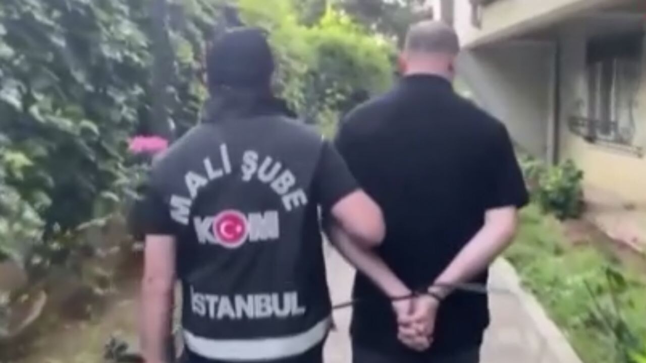 Çeteye çalışan kamu görevlileri tutuklandı