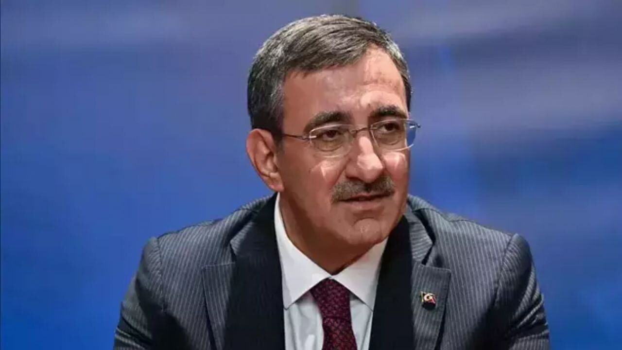 Cevdet Yılmaz: Türkiye'nin ekonomik geleceği için 3 temel adım