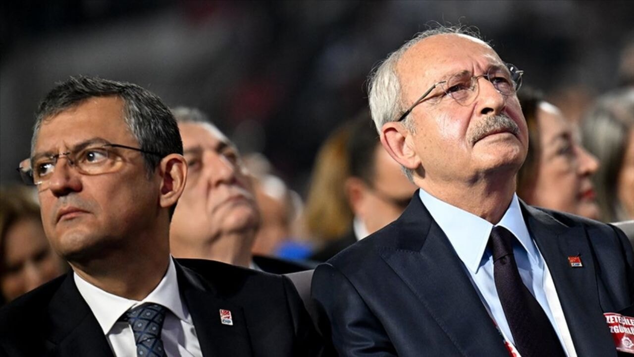 CHP'nin 38. ve 21. Olağanüstü Kurultay davasında ara karar