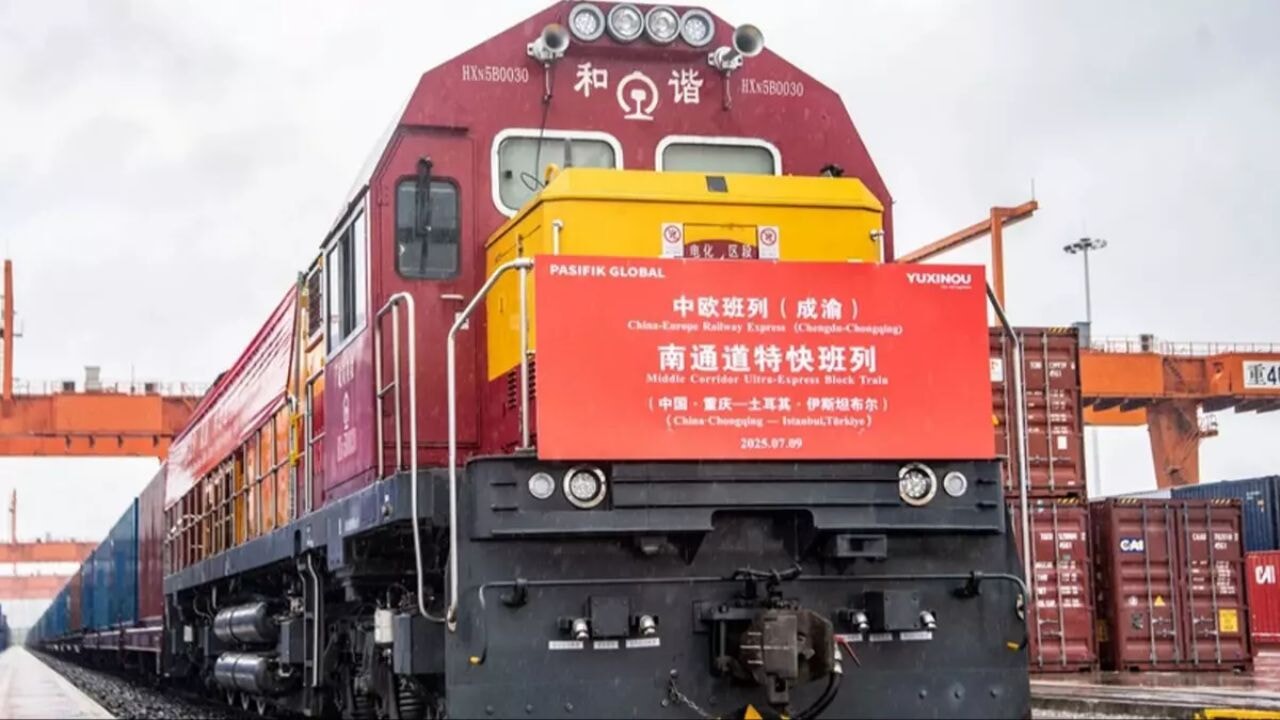 Çin'den Türkiye'ye düzenli tren seferleri resmen başladı