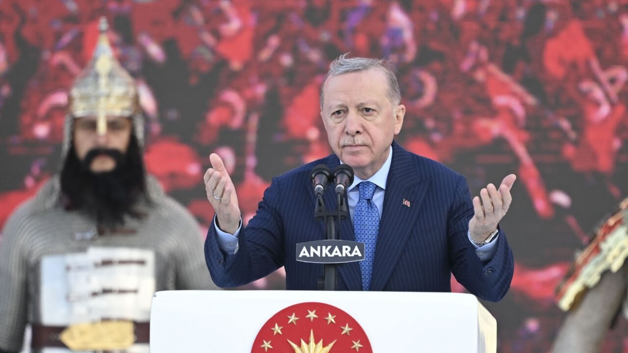 Cumhurbaşkanı Erdoğan: Ruhunu 1 dolara satan alçaklar...