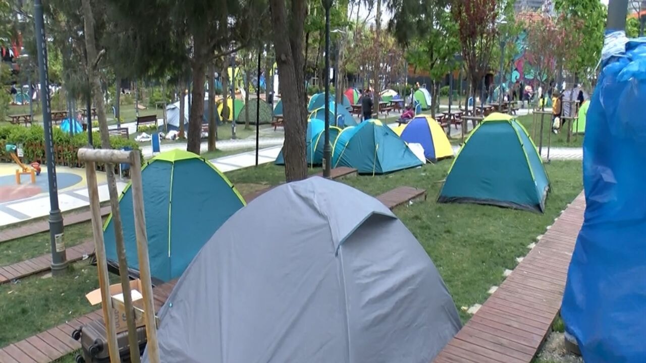 Deprem sonrası çanta ve çadır fiyatları fırladı