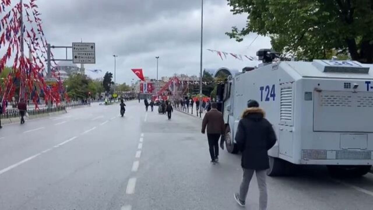 DİSK Kadıköy'de toplandı, Taksim kapatıldı: 1 Mayıs gerilimi yükseliyor