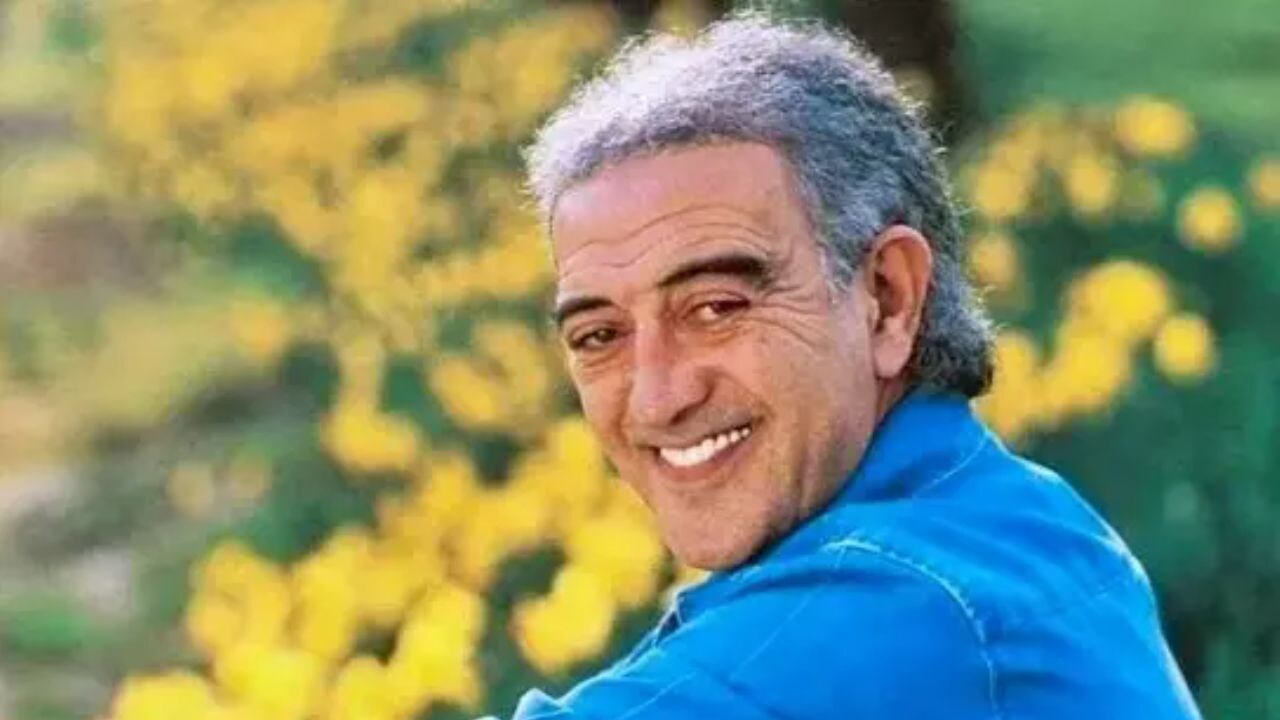 Edip Akbayram, 74 yaşında hayatını kaybetti