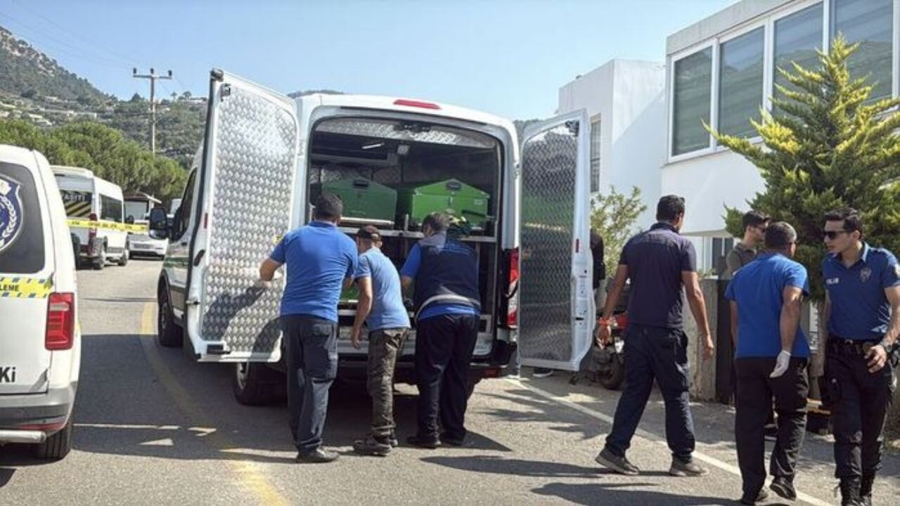 Emekli polis evine giremeyince çatıya çıktı, sonu trajedi oldu