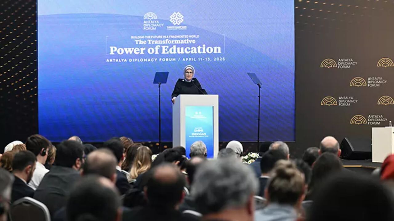 Emine Erdoğan Gazze'deki soykırım için lider eşlerini buluşturdu