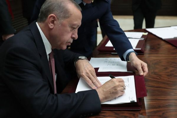 Erdoğan'ın imzasıyla yayımlandı! Görevden alma ve atama kararları Resmi Gazete'de