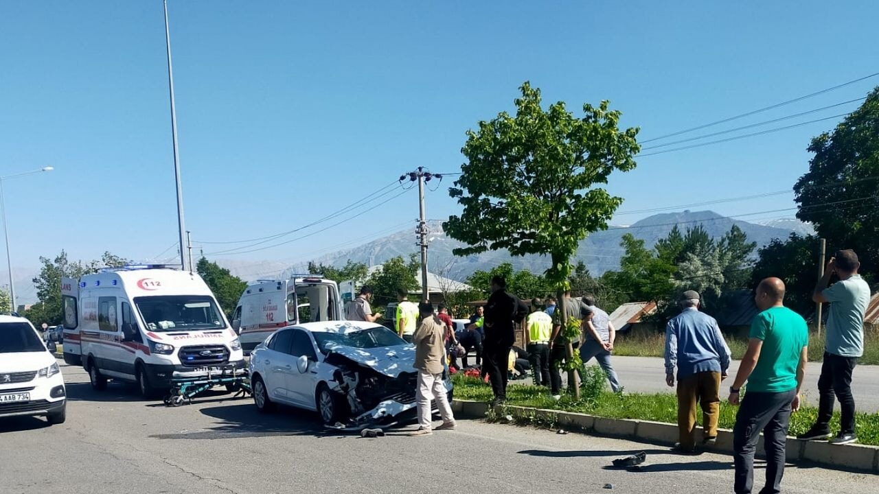 Erzincan'da feci kaza! Motosiklet sürücüsü hayatını kaybetti