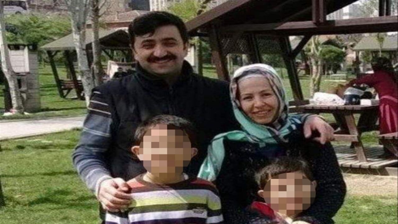 Eski eşini bıçakla öldürüp, intihar etti