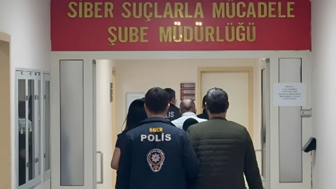 'Forex' dolandırıcılarına büyük darbe: 140 gözaltı