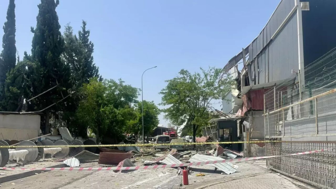 Gaziantep'te halı fabrikasında korkunç patlama