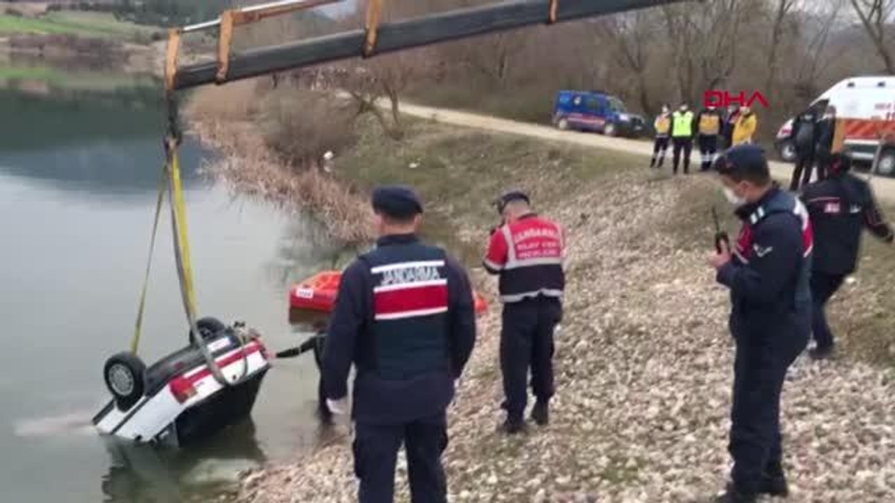 Gölete düşen otomobildeki gizem!