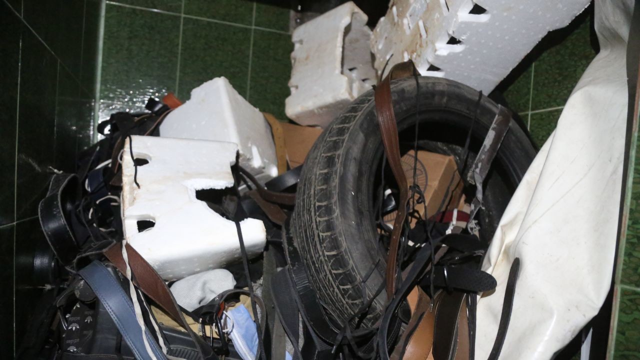 Sözde Suriye devleti! Halep'teki işkence merkezindeki aletler akıllara durgunluk verdi