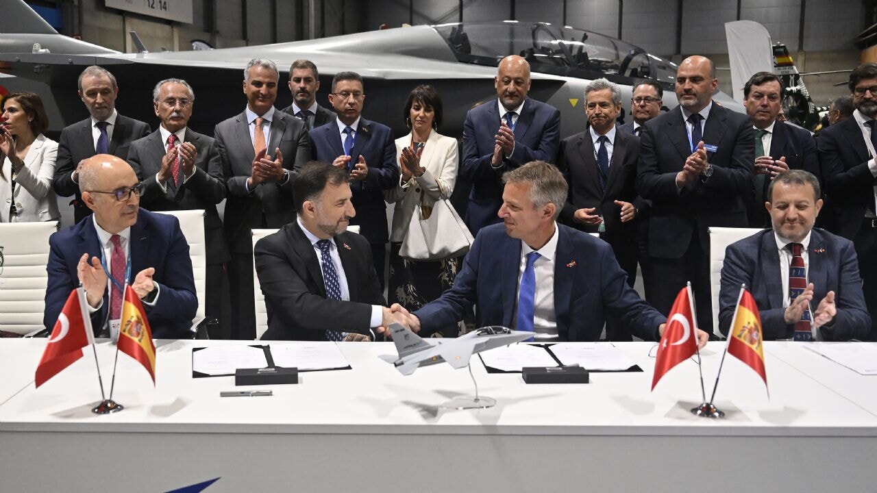 HÜRJET'e NATO yolu açıldı! TUSAŞ'tan tarihi imza