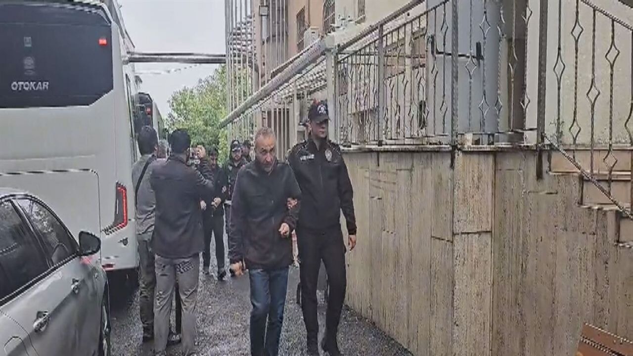 İBB'de yolsuzluk soruşturmasında tutuklanan isimler belli oldu