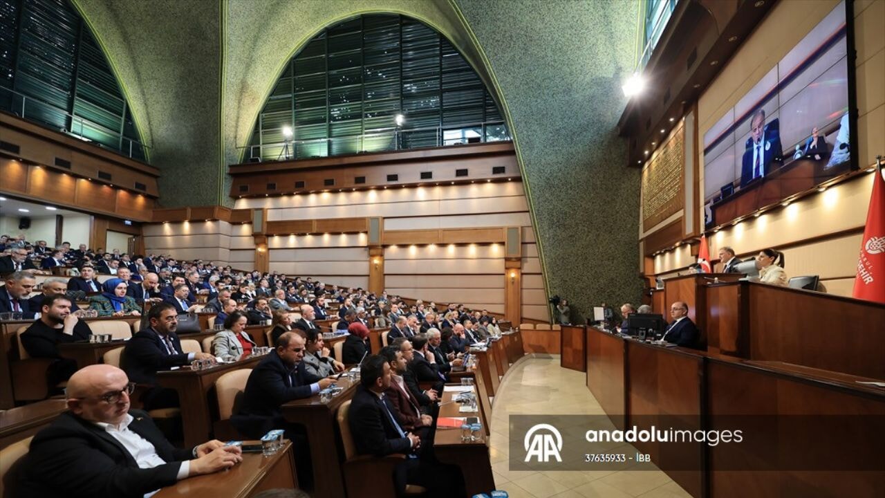 İBB'nin borcu patladı: Konser, dans ve kokteyllere servet harcandı