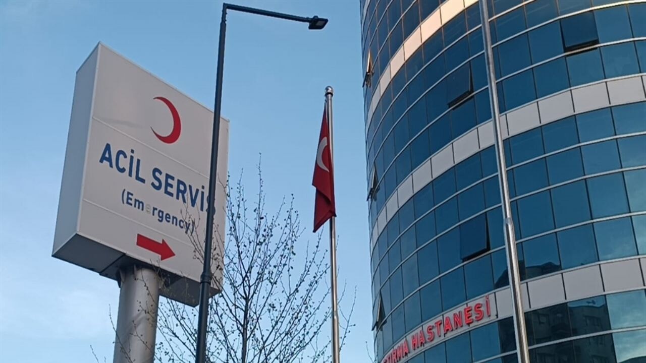 İdrar tahliline rüşvette suçüstü yakalandılar!