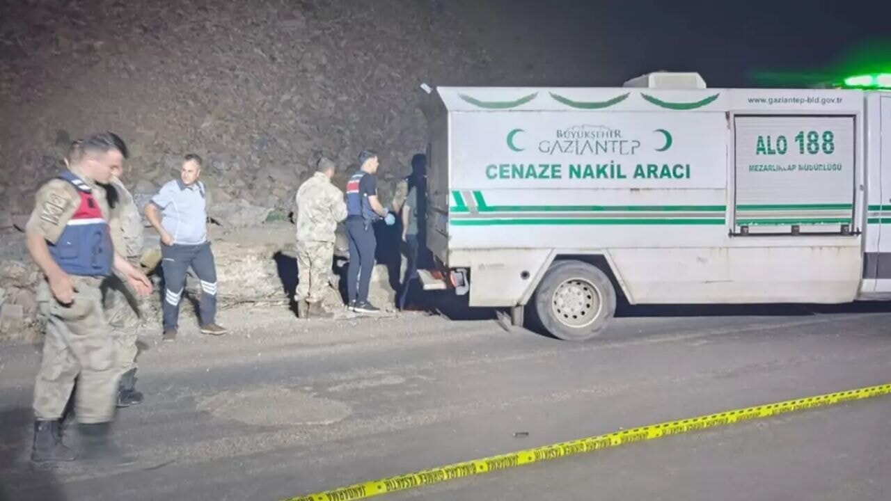 İslahiye'de motosiklet faciası: Genç sürücü ve arkadaşı öldü