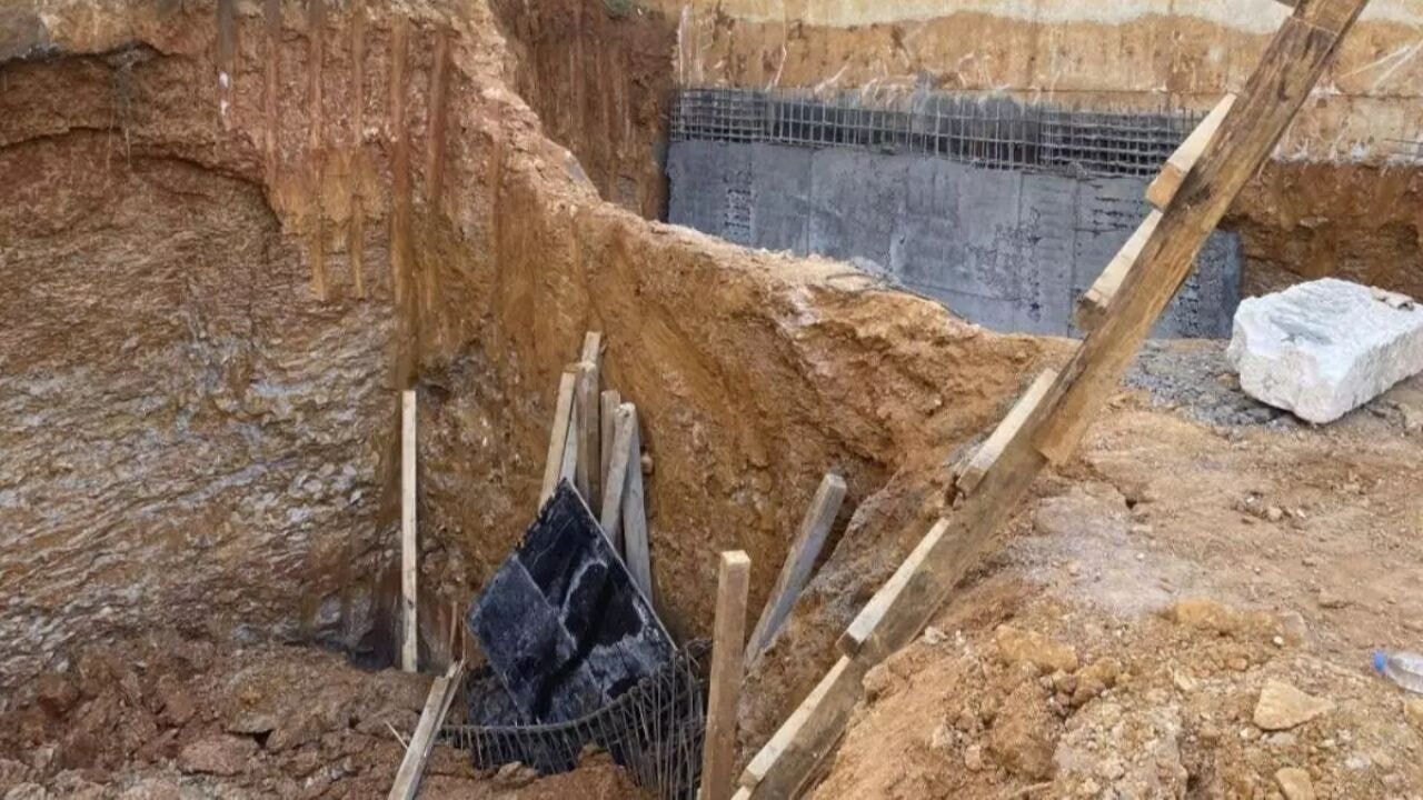 İstanbul'da inşaatta göçük meydana geldi; yaralılar var