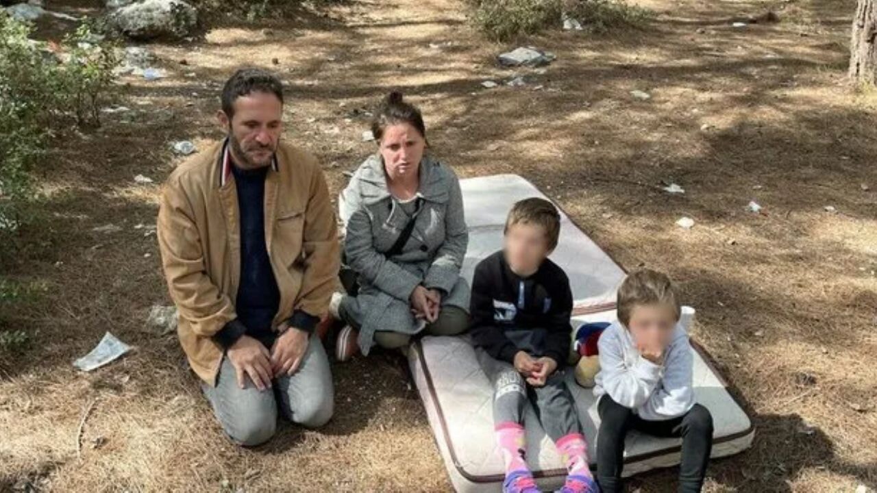 İzmir'de ormanda yaşadıkları iddia edilen aileye ilişkin açıklama