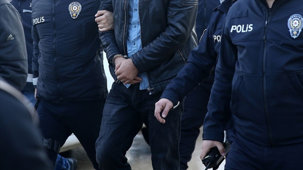 Kara Kuvvetleri'nde FETÖ soruşturması: 7 gözaltı