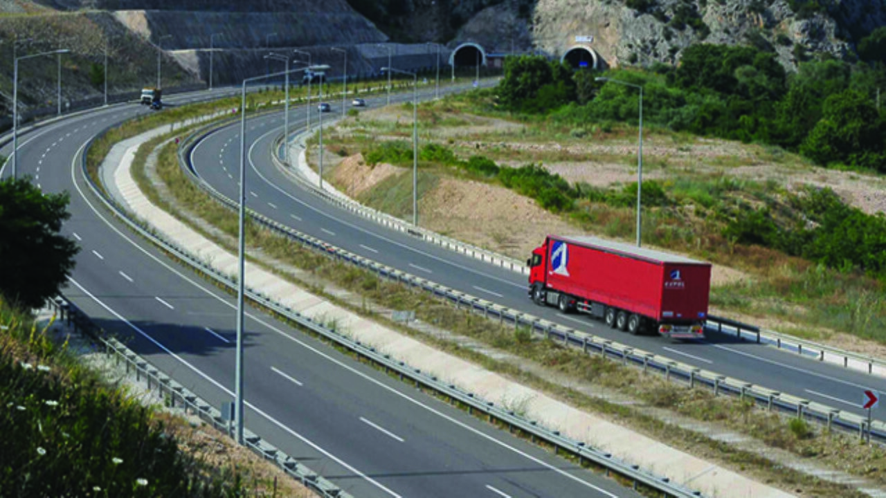 Karayollarında, 1 Mayıs 2025 tarihli yol durumu