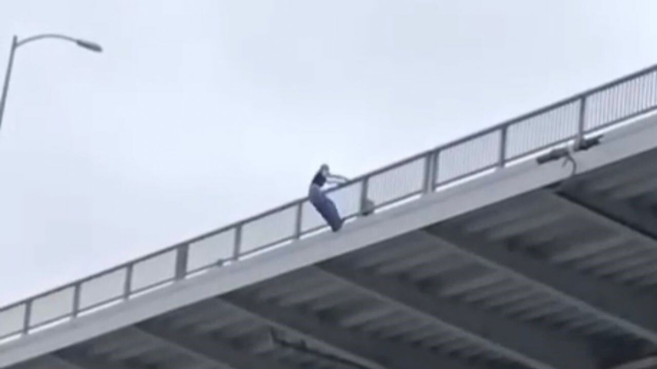 Köprüden atlayan kadın TikTok fenomeni çıktı