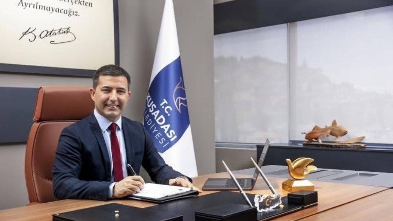 Kuşadası Belediye Başkanı görevden uzaklaştırıldı