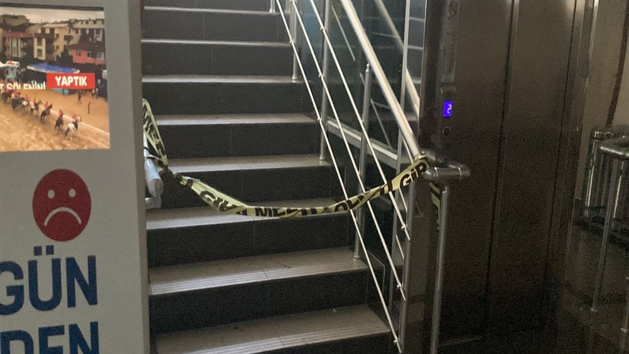 Makam odasında intihar etti!