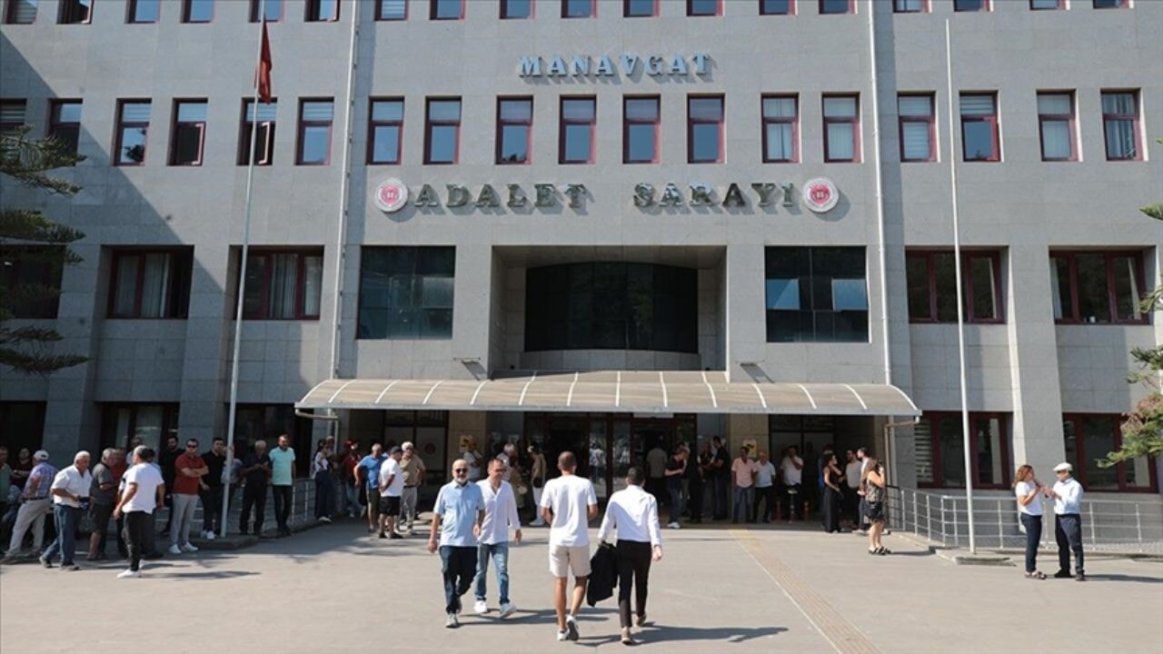 Manavgat yolsuzluk dosyasında tutuklamalar ve yeni gözaltılar