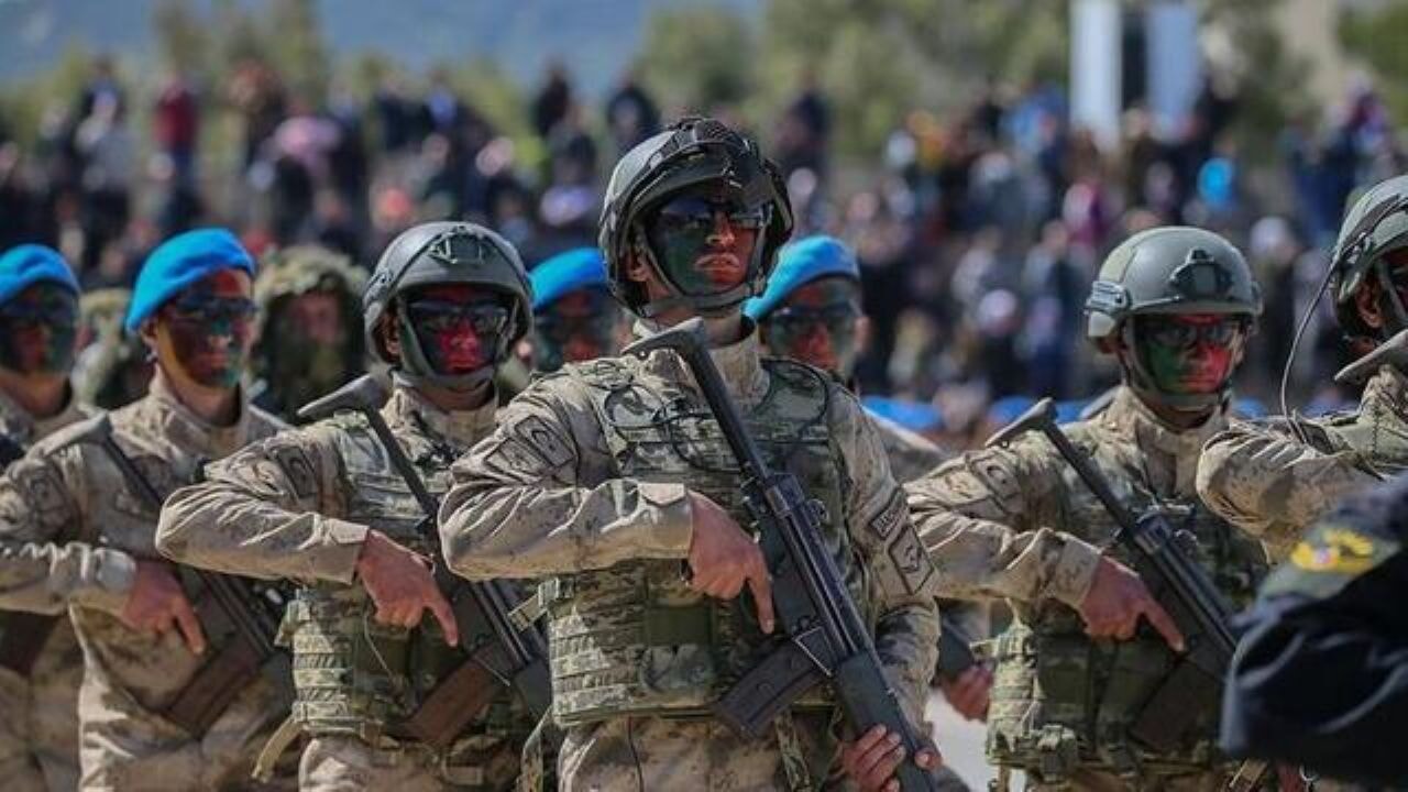 MSB uzman erbaş ve sözleşmeli er alımı başladı: Başvuru ekranı açıldı