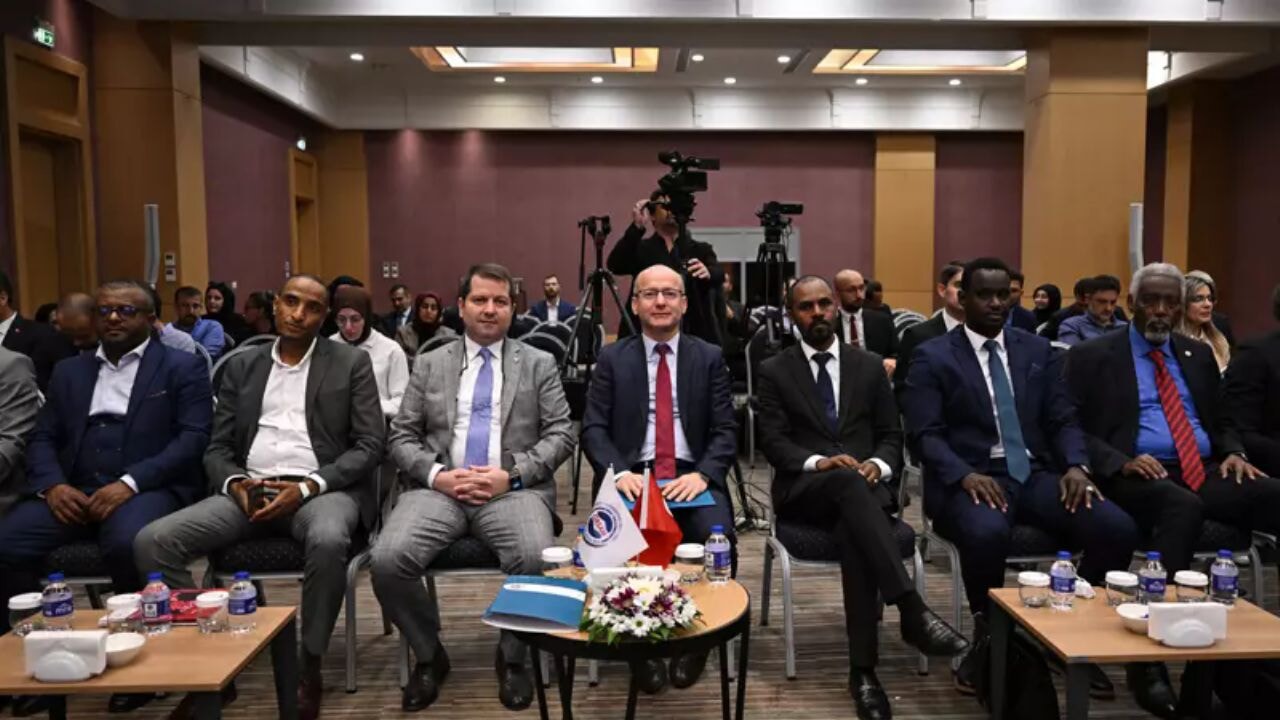 Ordumuzu yalnızca Türkiye eğitsin başka ülke düşünmüyoruz