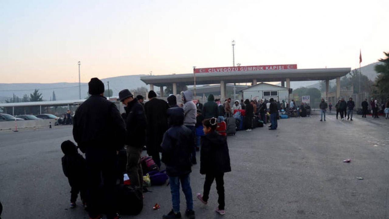 'Suriyeliler vergiden muaf araçlarıyla geri dönüyor' iddiası