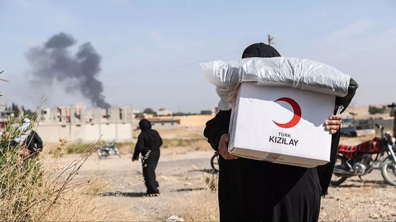 Süveyda'daki sivillere Türkiye'den acil yardım ulaştı